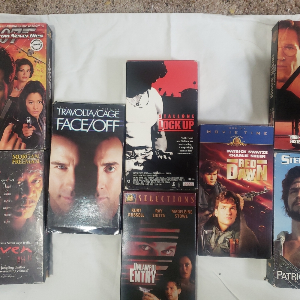 Lot of 8 VHS Movies Action Crime Fighting Action Drama Movies